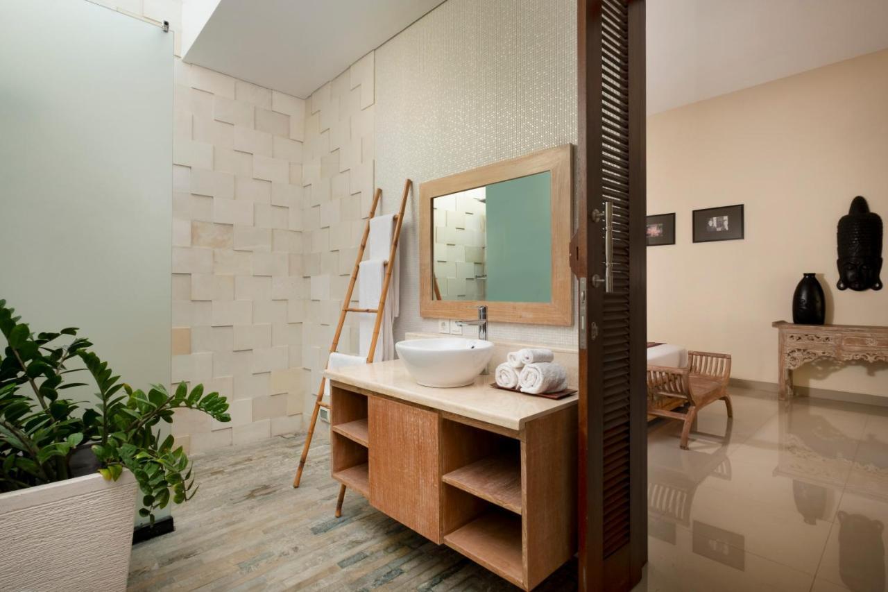 Villa Apanya Sanur Екстериор снимка